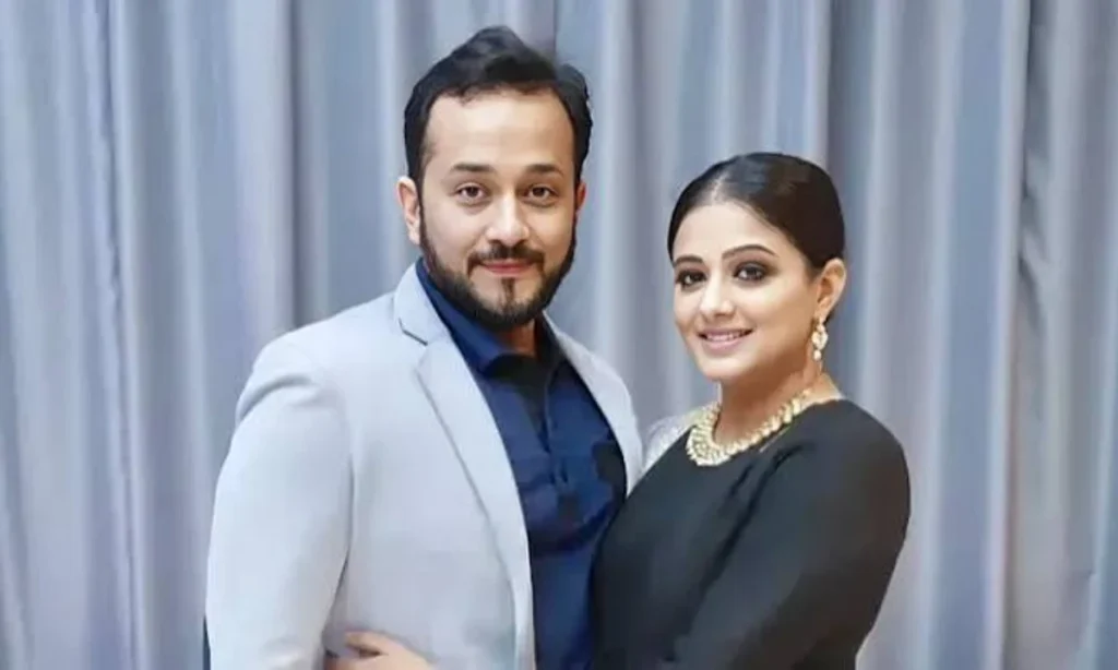 Mustafa Raj Wife & Marriage Life